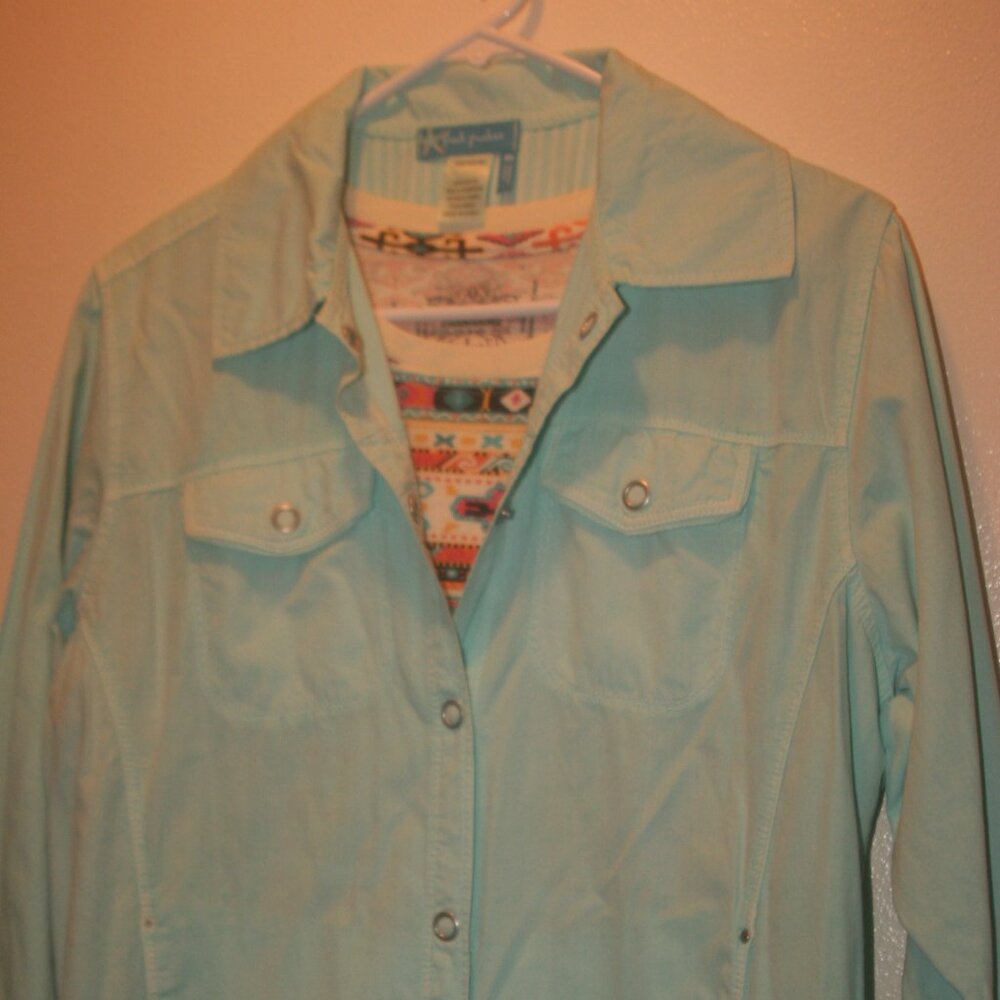 Fresh Produce light weight jacket with tee shirt   Jacket M